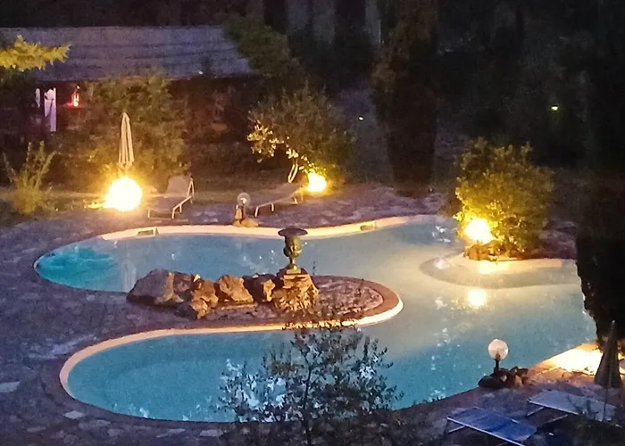 Monestevole 501 Vila *